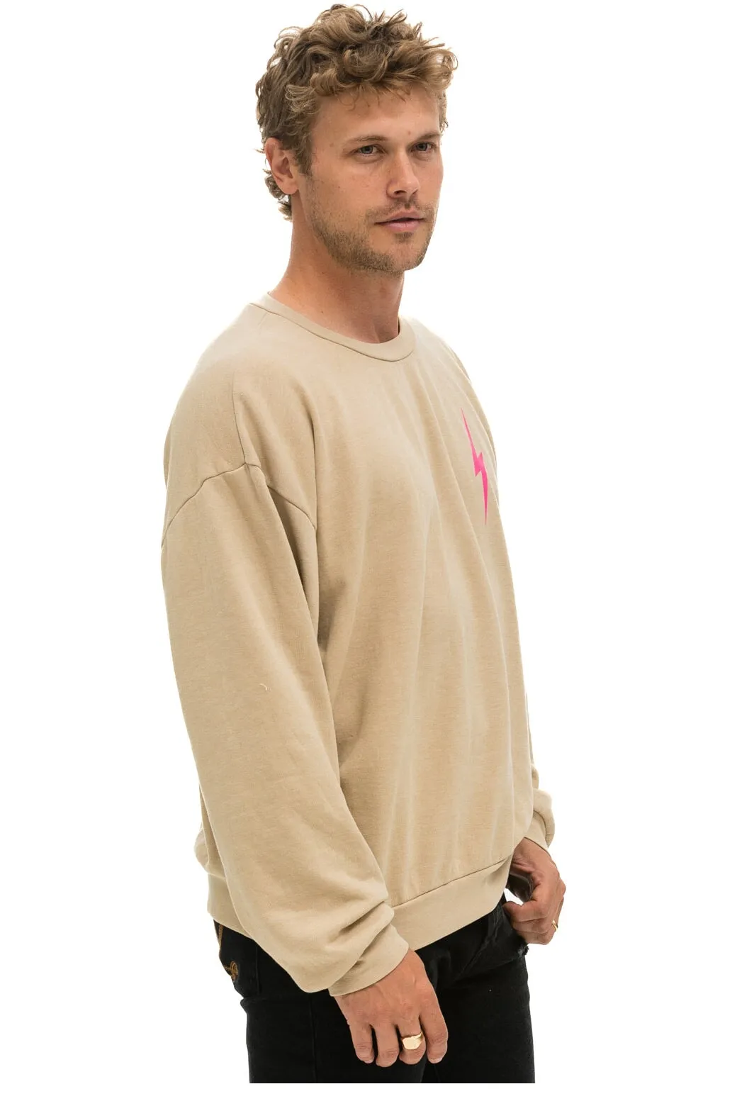 BOLT 2 RELAXED CREW SWEATSHIRT - SAND // NEON PINK