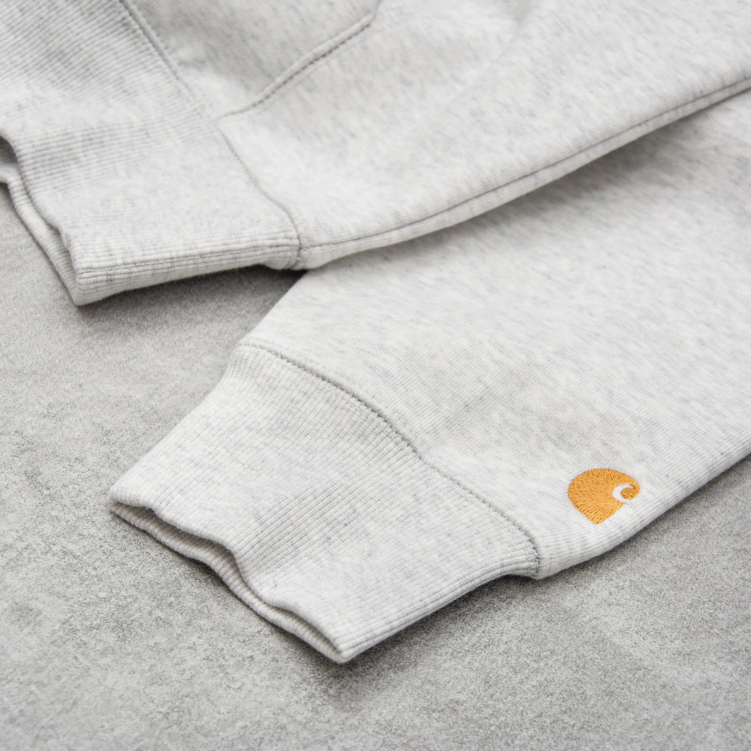 Carhartt WIP Hooded Chase Sweatshirt - Ash Heather / Gold