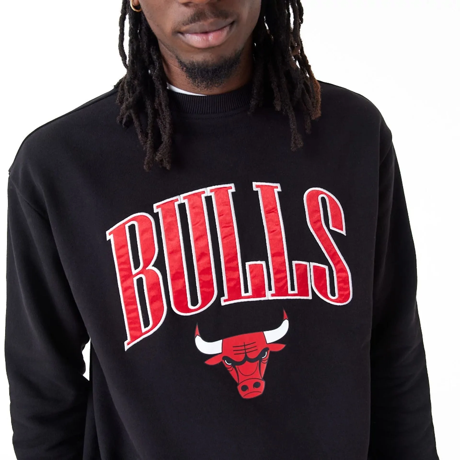 Chicago Bulls NBA Arch Graphic Black Oversized Crew Neck Sweatshirt