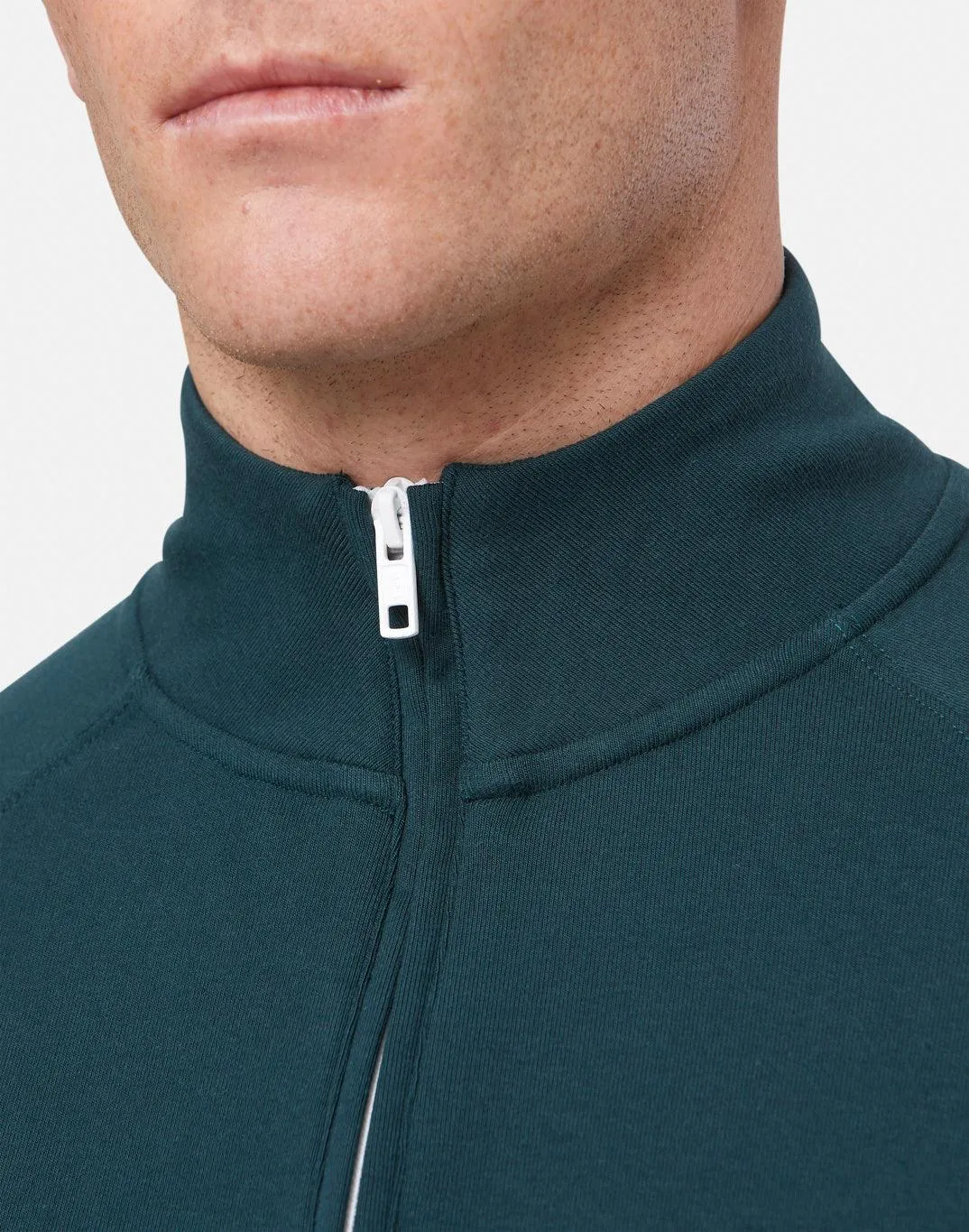 Chill Half Zip in Moss Green