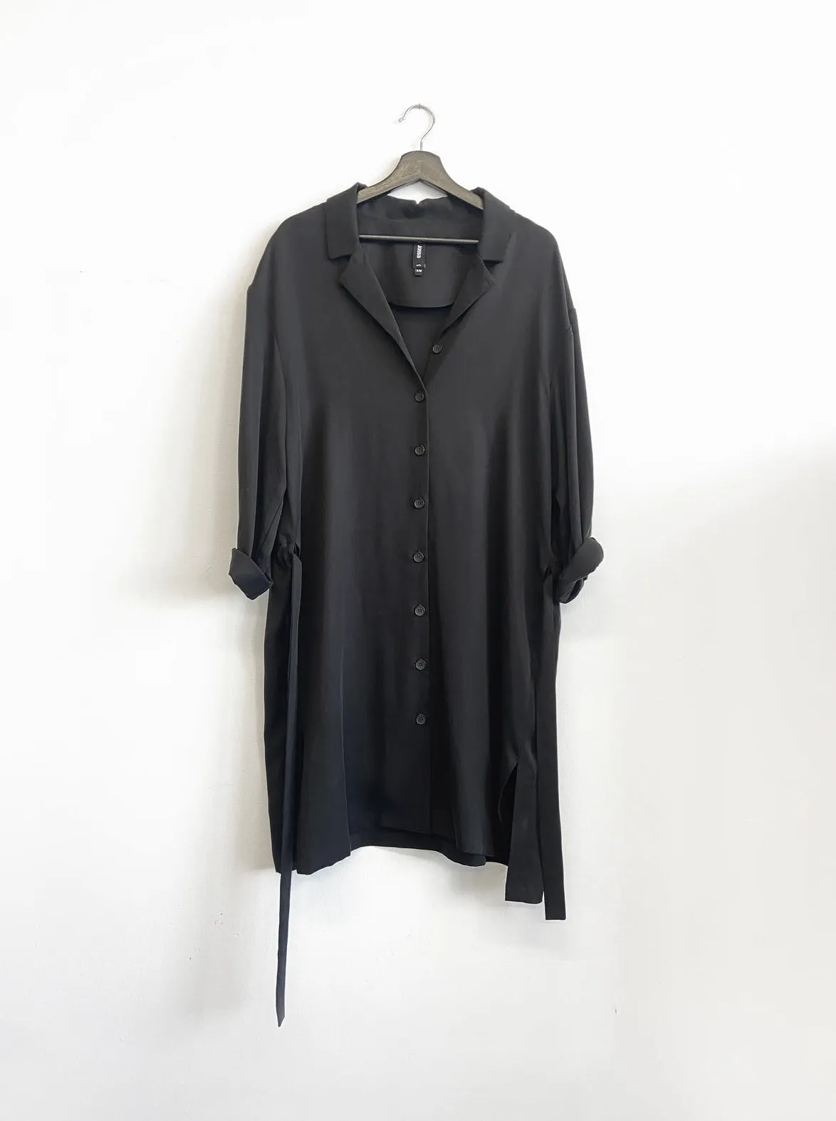 ESSER - Loose-fitting black dress