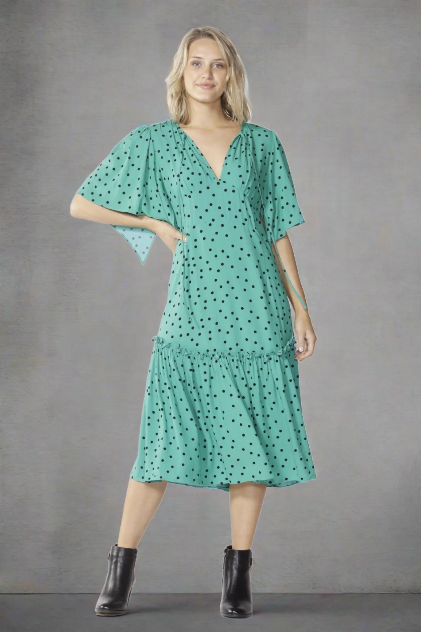 Fate   Becker Ophelia Midi Dress in Green Dot