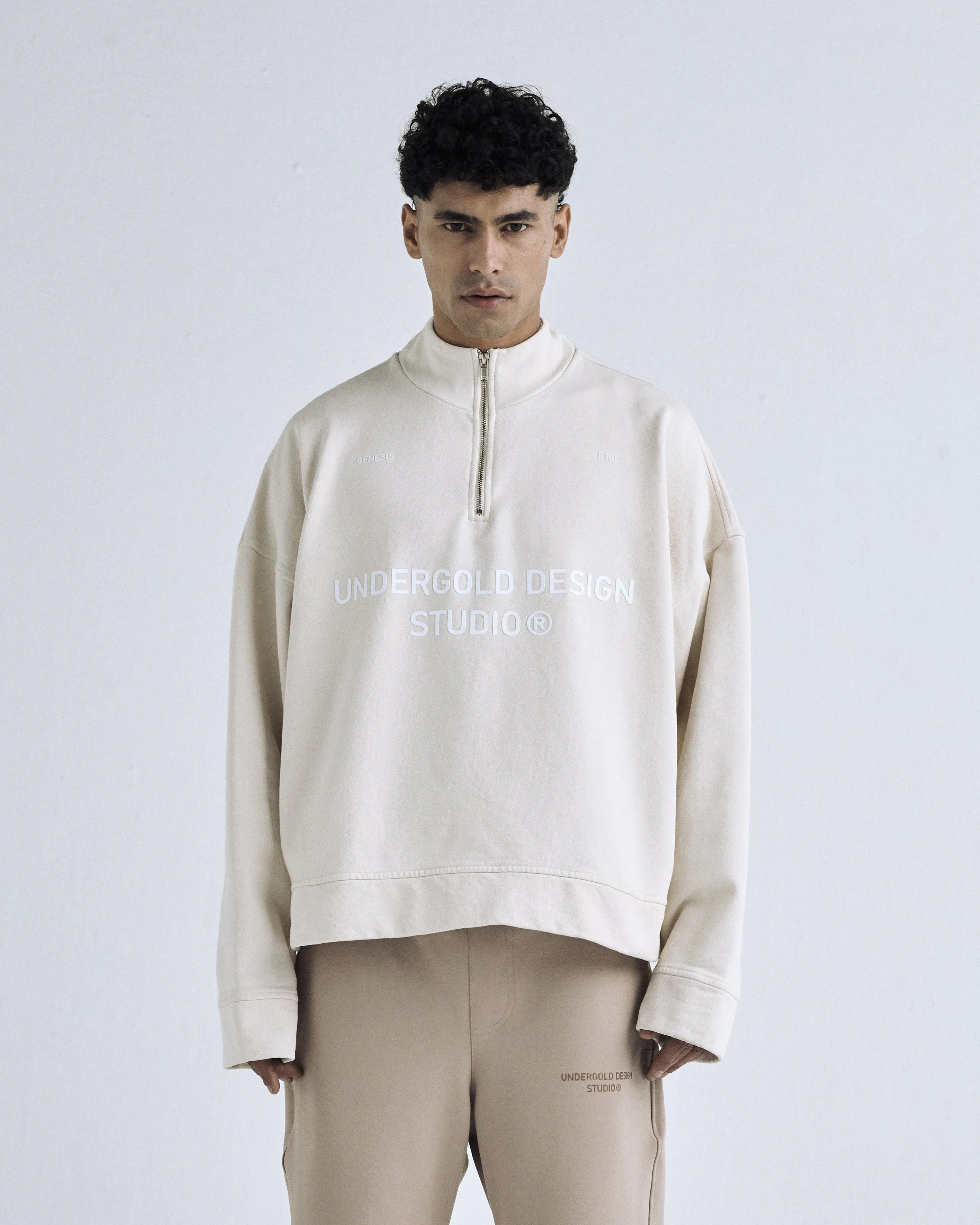 Genesis PT01 Basic Zip-up Crewneck Bone