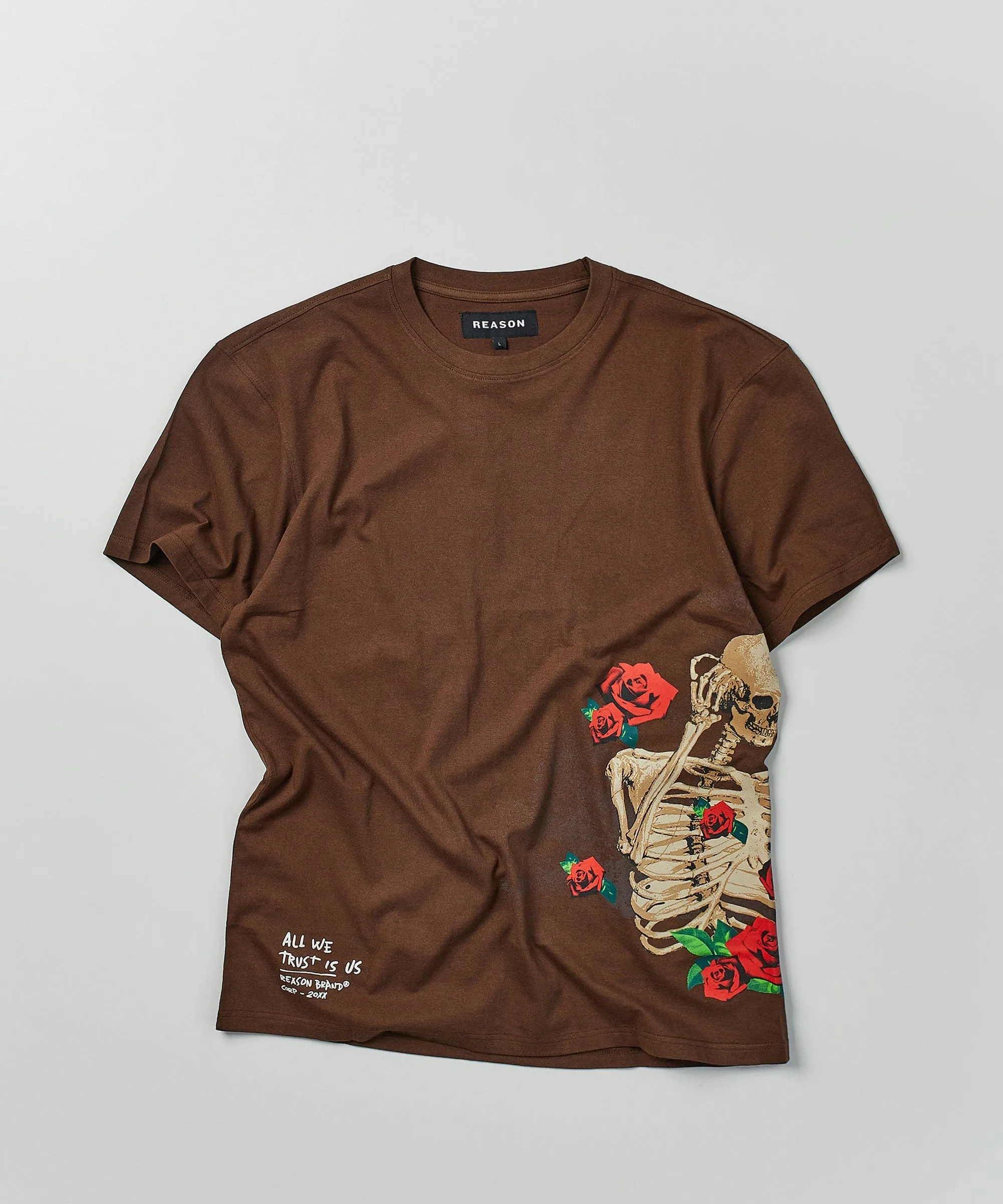 Trust Rose Skull Side Print Short Sleeve Tee - Brown